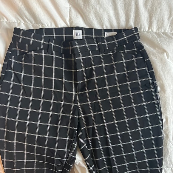 Gap women’s dress pants - black with white checks - Picture 2 of 2